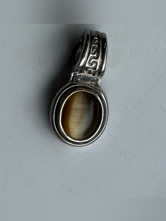 Jewelry - S925 Cat's Eye Stone pendant
